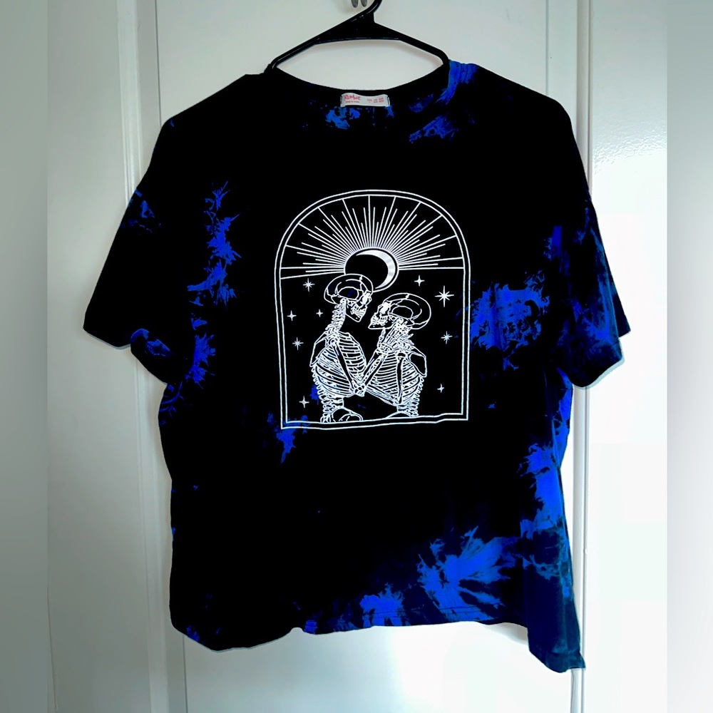 Blue Skeleton Tie-Dye Tee 🩻